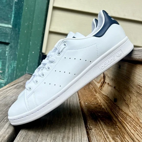 Adidas Stan Smith Sneakers - White/Navy - Men’s Size 9 - Picture 2 of 12